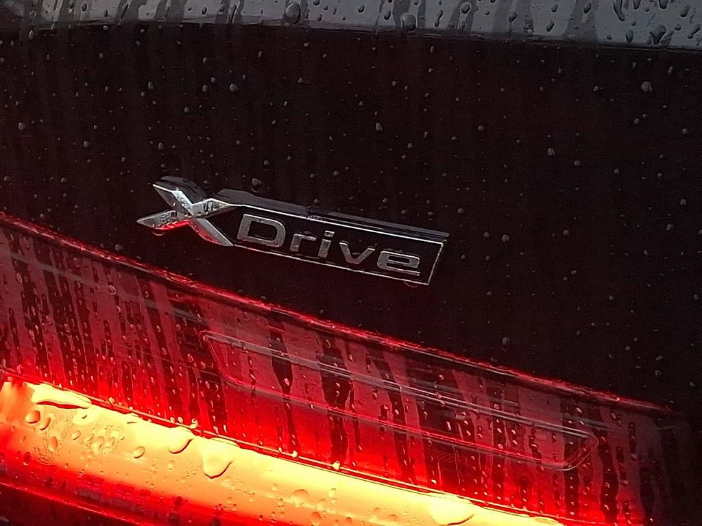 Certified 2024 BMW 330e xDrive w/ Premium Package image 29