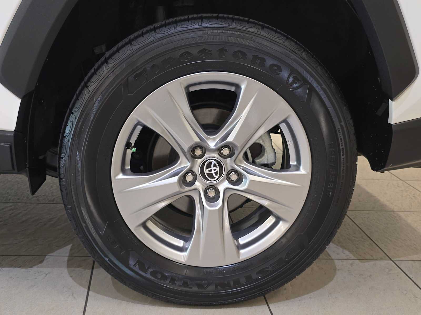 Certified 2023 Toyota RAV4 XLE AWD/4WD image 8