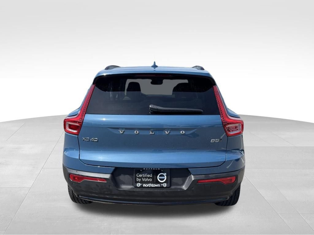 Certified 2023 Volvo XC40 B5 Plus w/ Driver Assist Package image 36