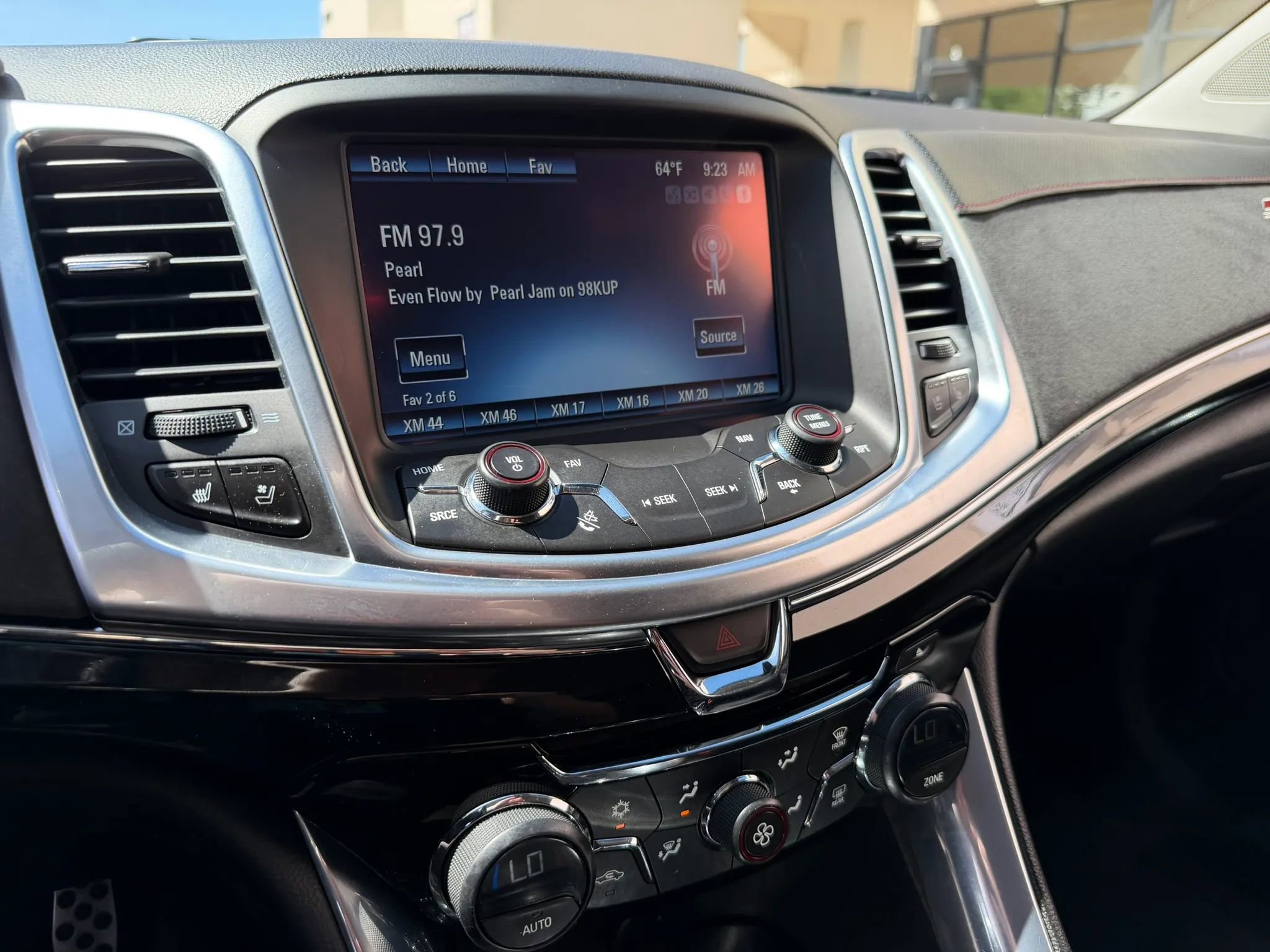 Used 2015 Chevrolet SS image 20