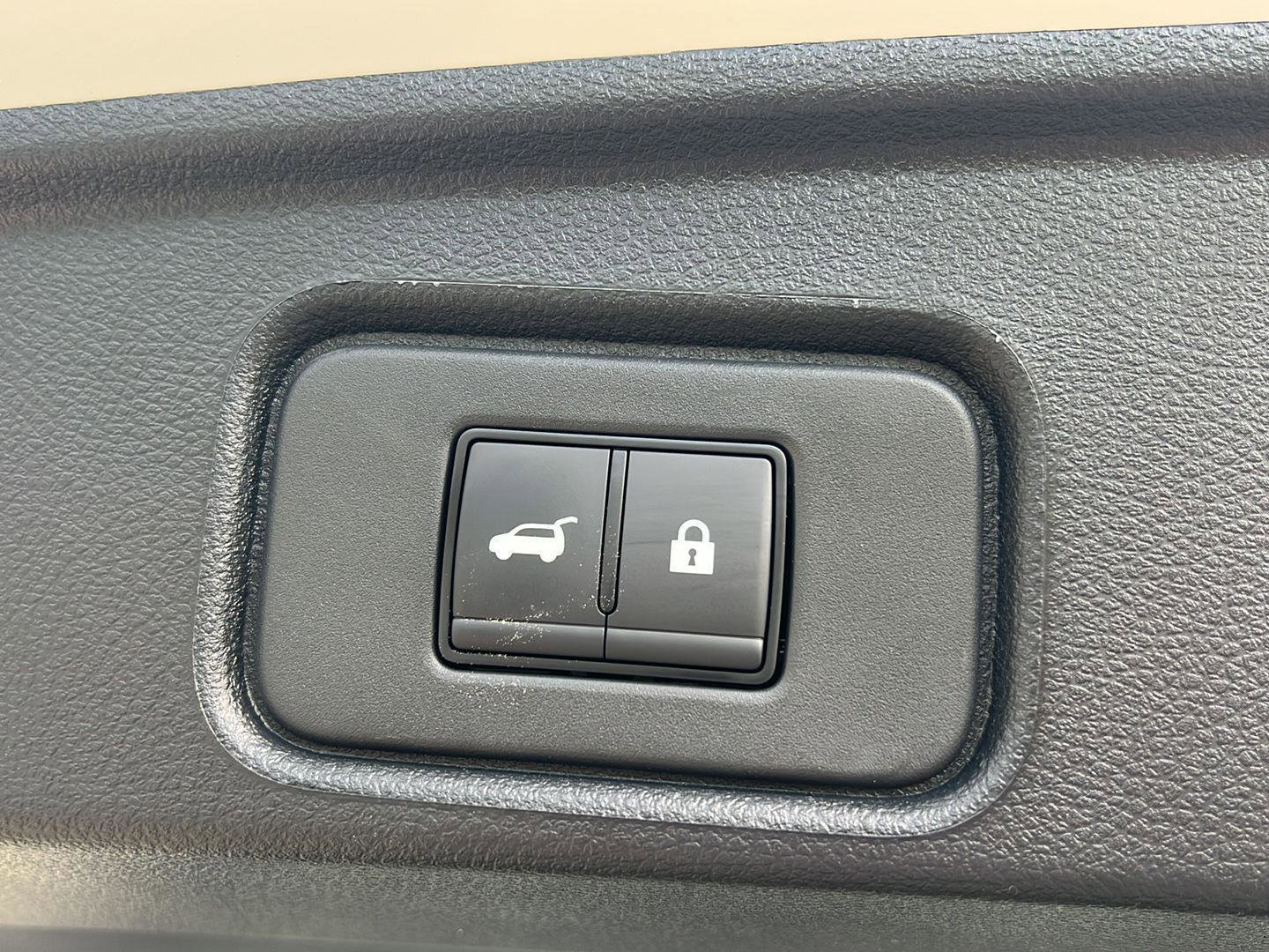 New 2026 Nissan Pathfinder SV image 35