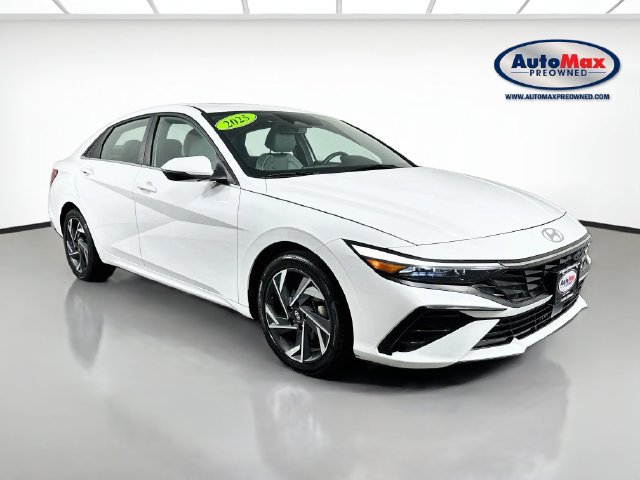 Used 2025 Hyundai Elantra Limited