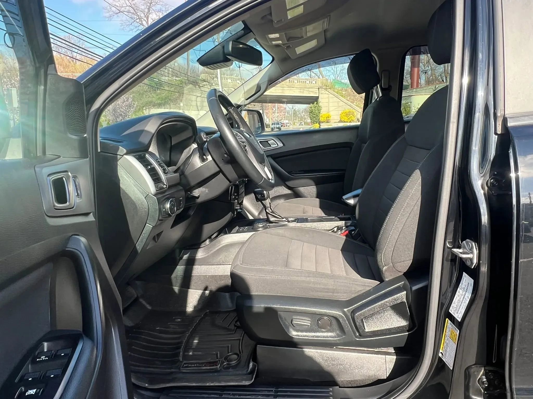 Used 2019 Ford Ranger XLT w/ Equipment Group 302A Luxury AWD/4WD image 26