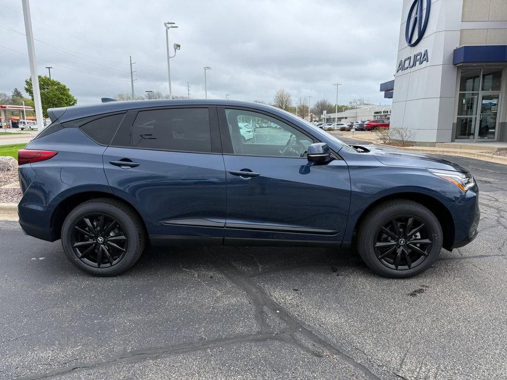 New 2026 Acura RDX SH-AWD image 3