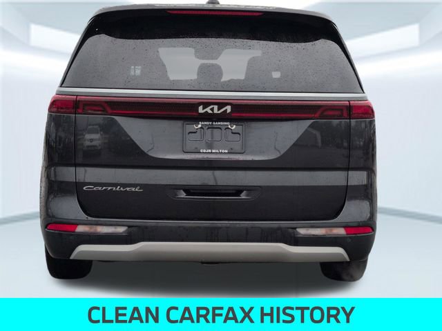 Used 2022 Kia Carnival LX FWD image 4