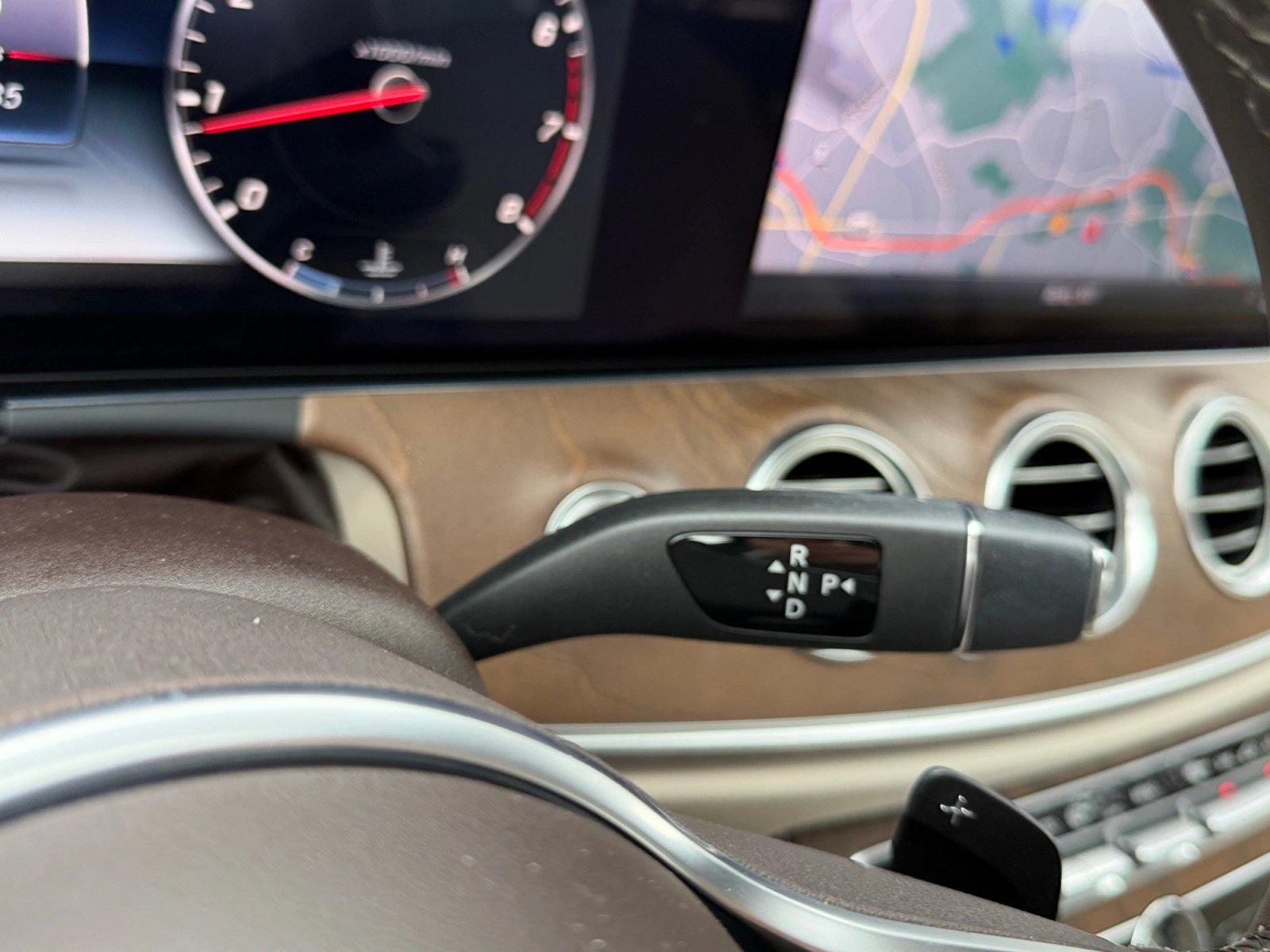 Certified 2020 Mercedes-Benz E 350 4MATIC Sedan image 18