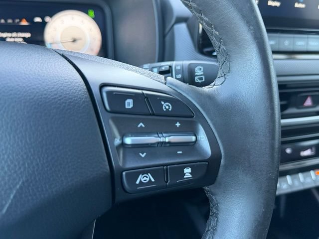 Used 2023 Hyundai Kona Limited w/ Cargo Package AWD/4WD image 18