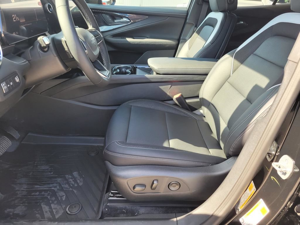 New 2025 Chevrolet Blazer EV LT FWD image 9