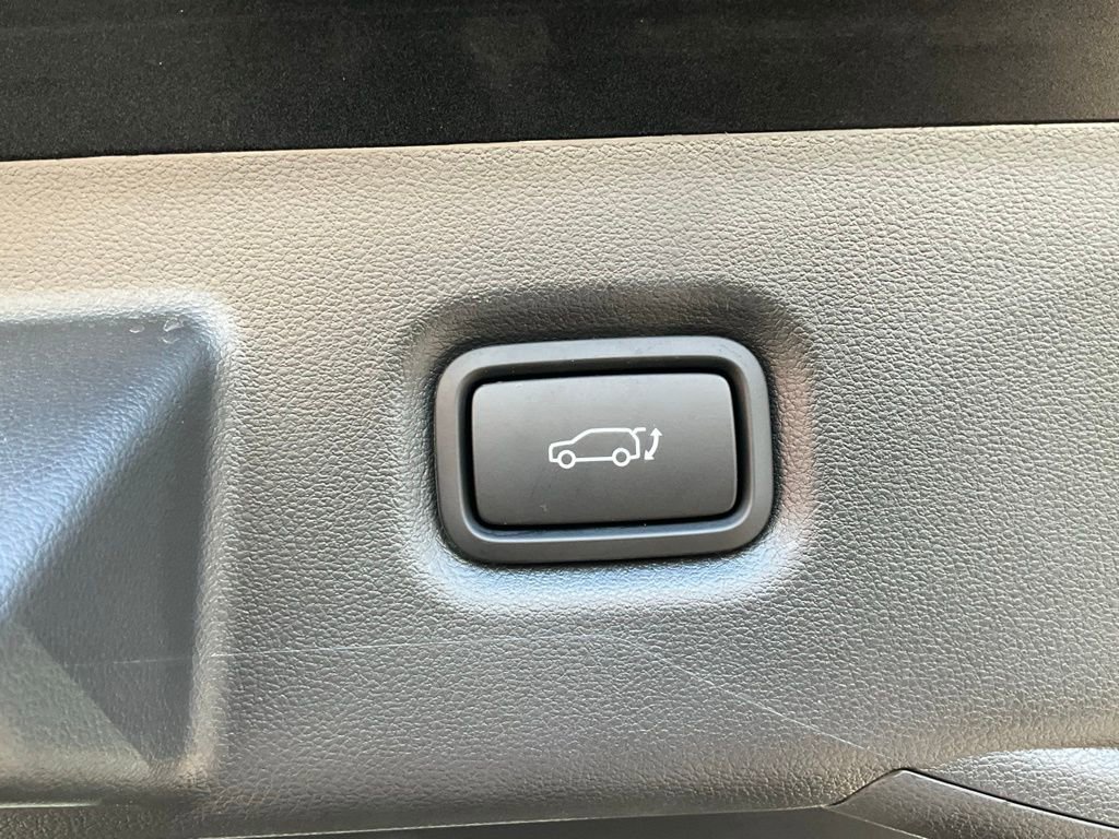 Used 2025 Hyundai Ioniq 5 SEL image 11