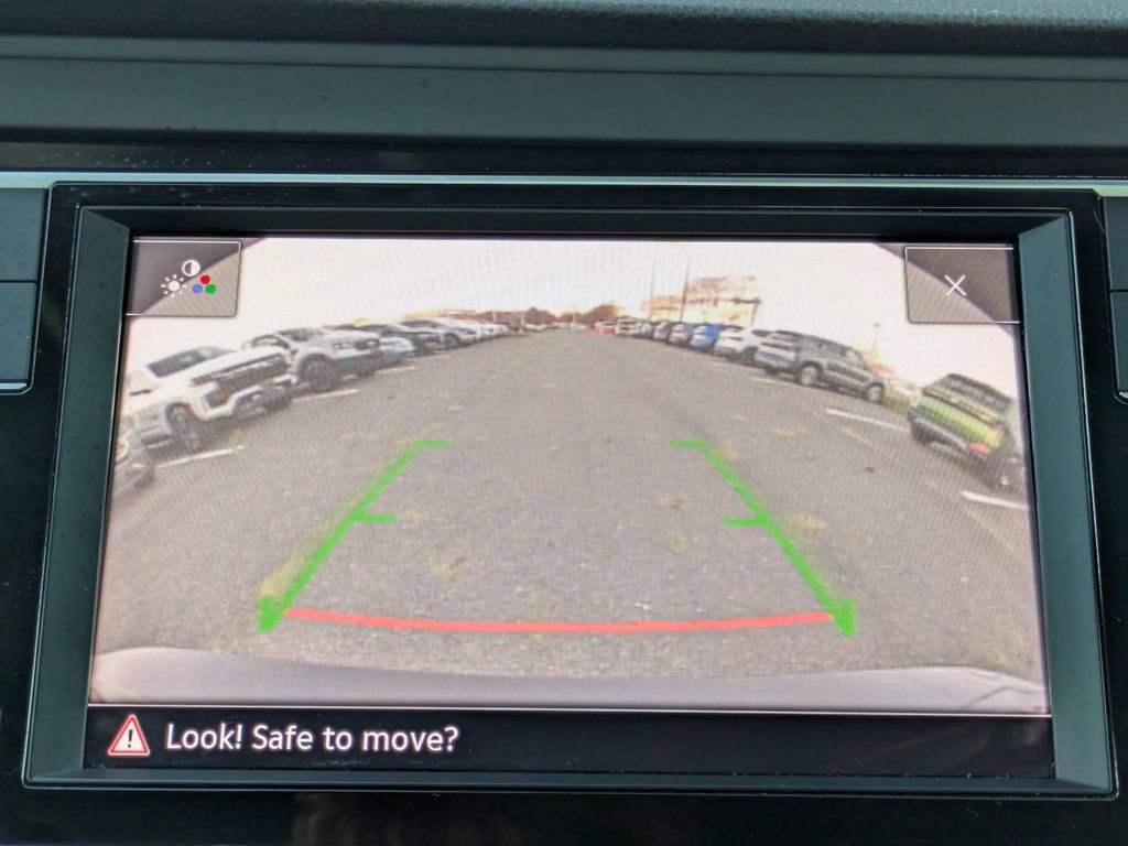 Certified 2024 Volkswagen Jetta SE image 20