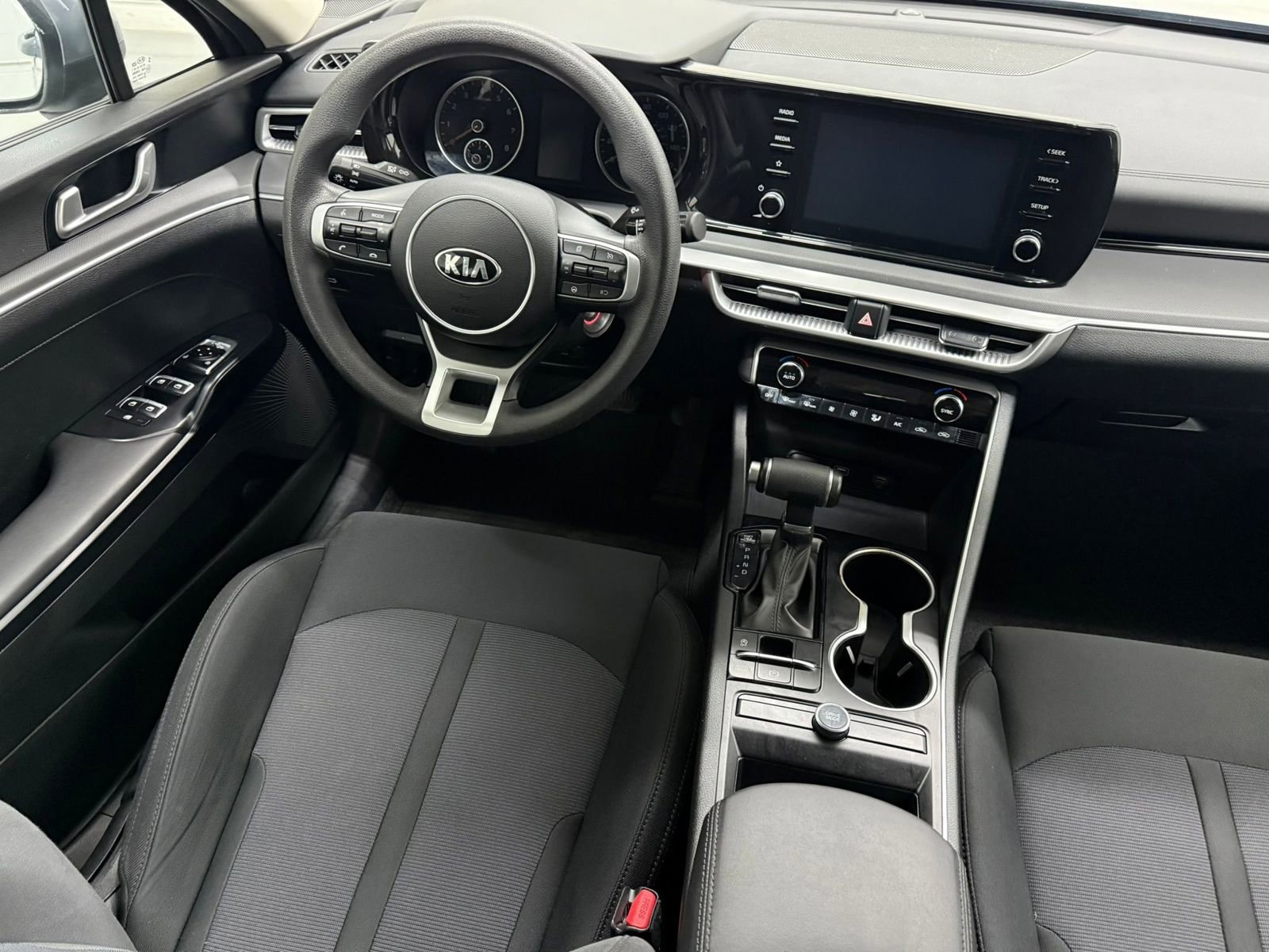 Used 2021 Kia K5 LX FWD image 17