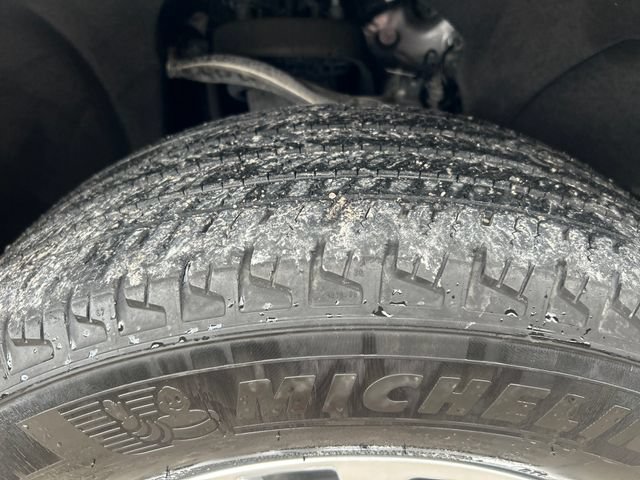 Used 2023 Chevrolet Tahoe LT RWD image 28