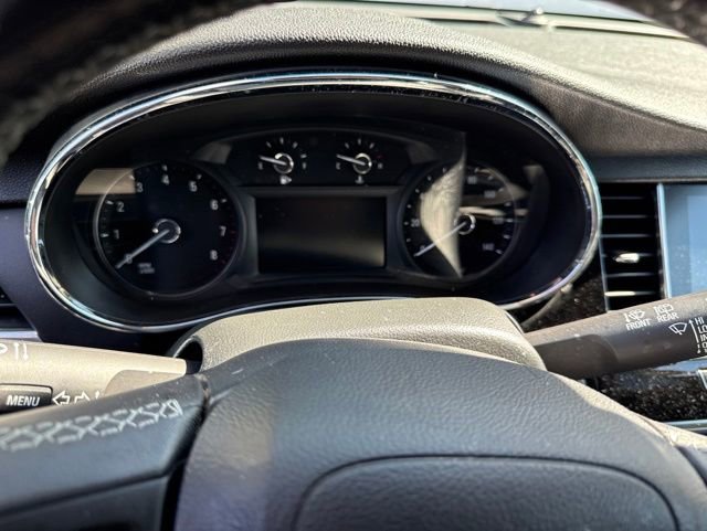 Used 2020 Buick Encore Preferred FWD image 12