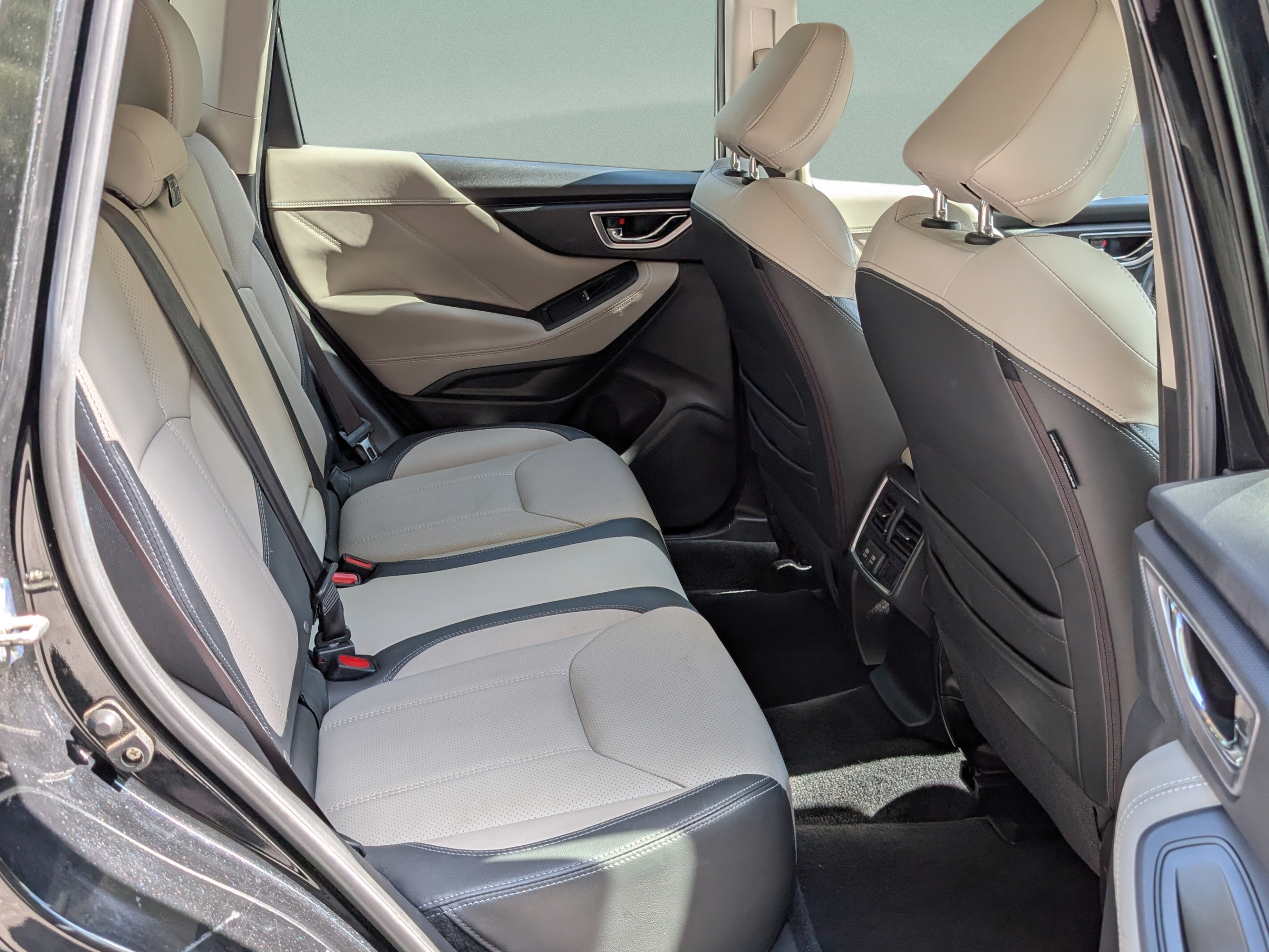 Used 2019 Subaru Forester Limited AWD/4WD image 18