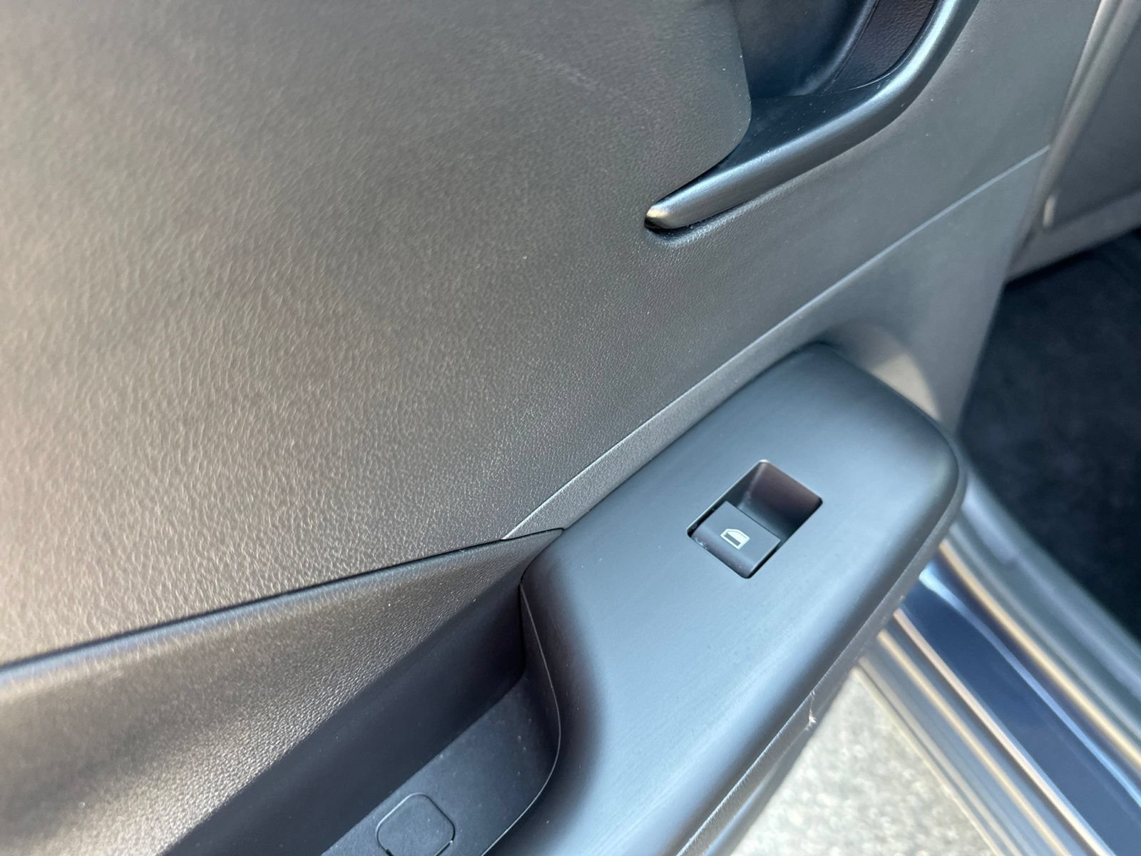 Used 2025 Hyundai Kona SEL AWD/4WD image 21