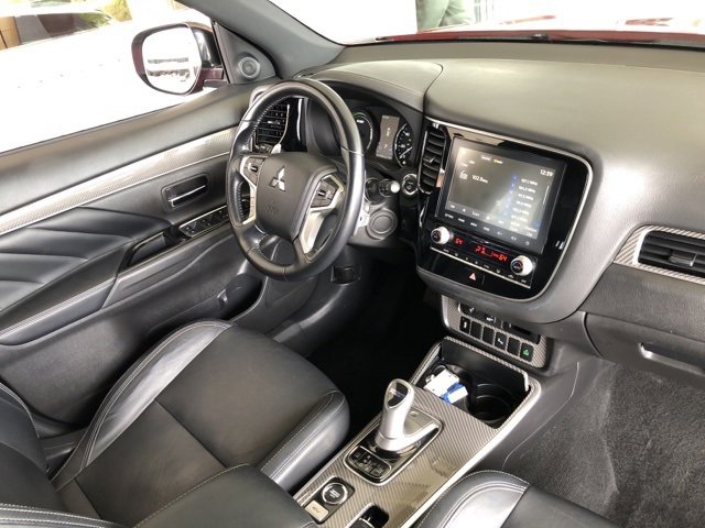 Used 2020 Mitsubishi Outlander SEL image 52
