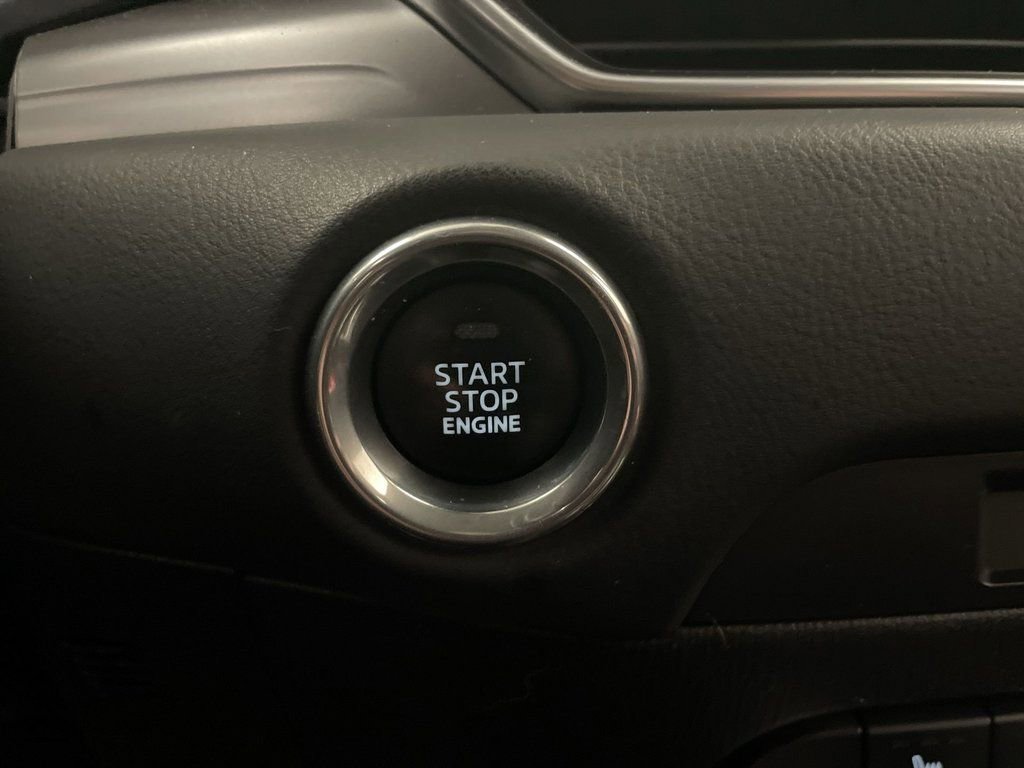 Used 2019 MAZDA CX-5 Touring image 10