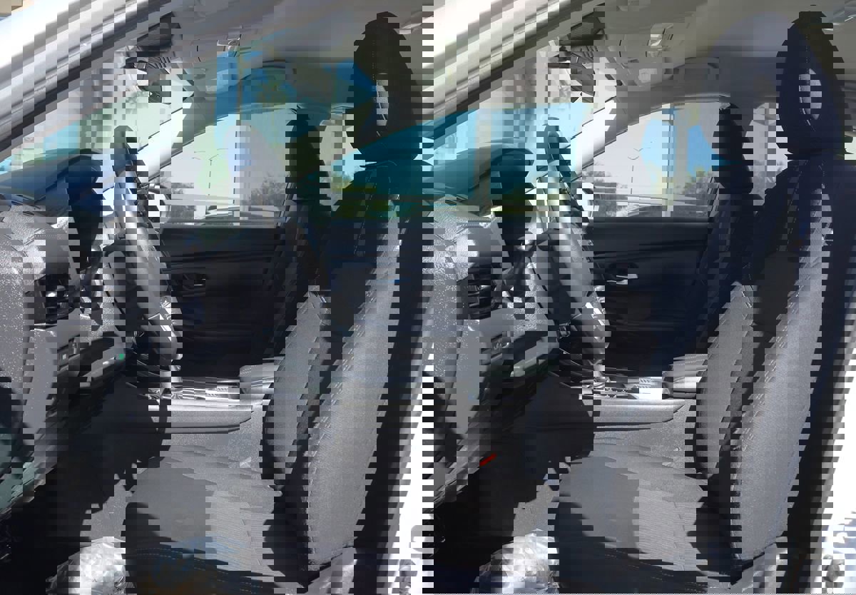 Used 2021 Nissan Sentra SV image 38