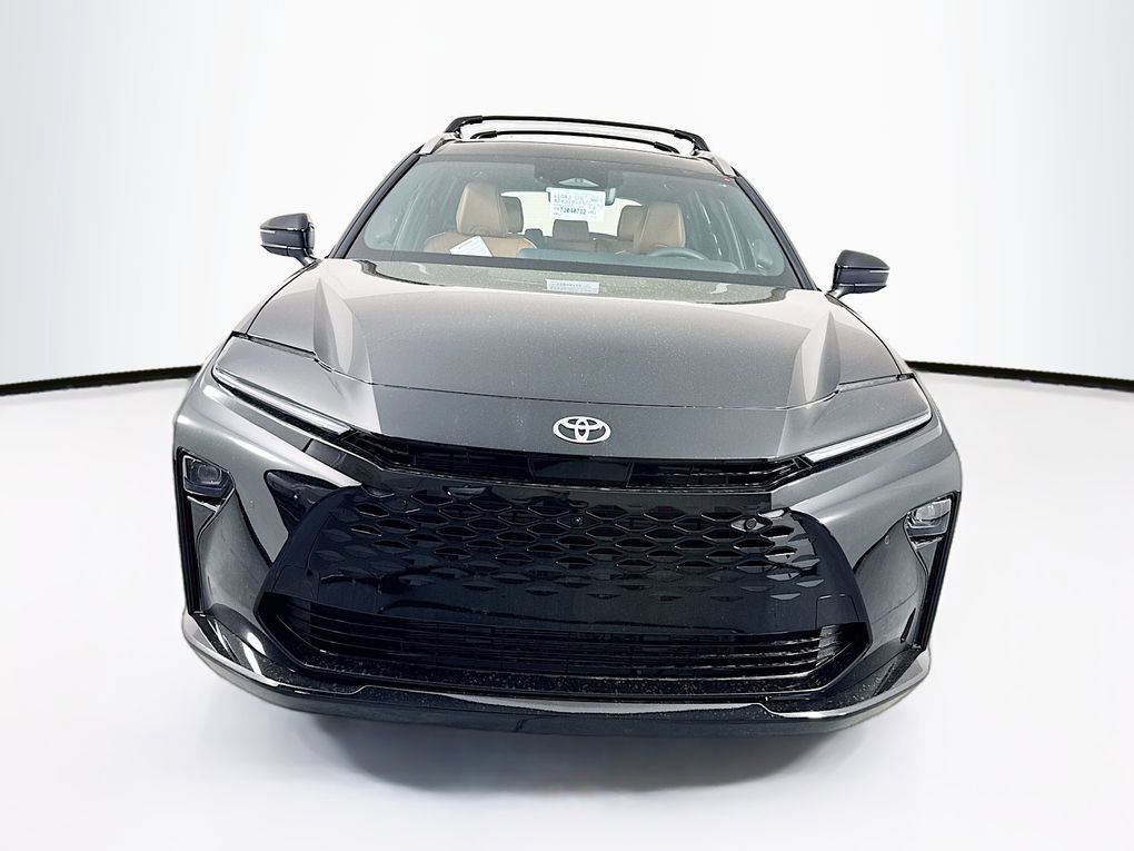 New 2026 Toyota Crown Signia image 2