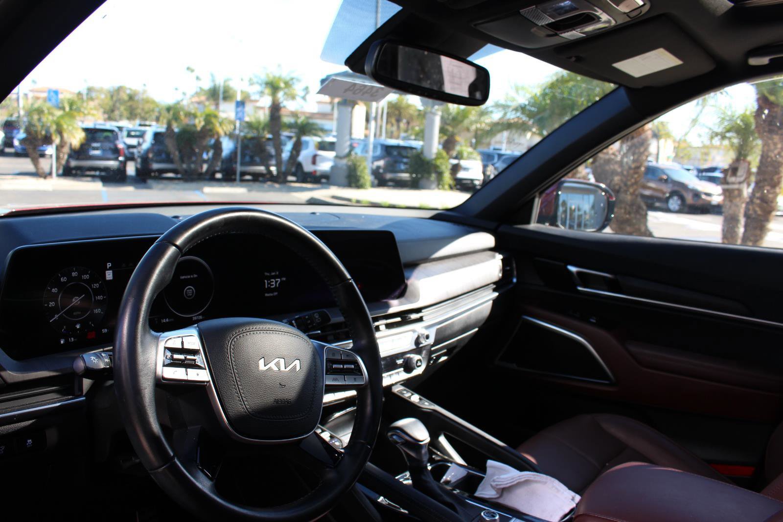 Certified 2023 Kia Telluride SX image 17