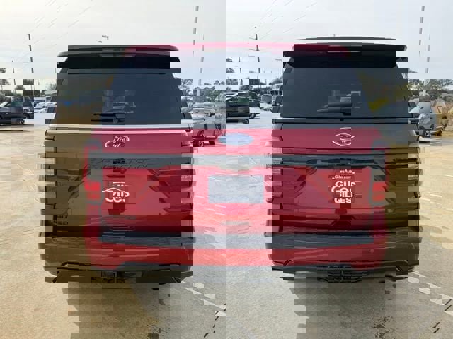 Used 2019 Ford Expedition Limited w/ Equipment Group 303A image 4