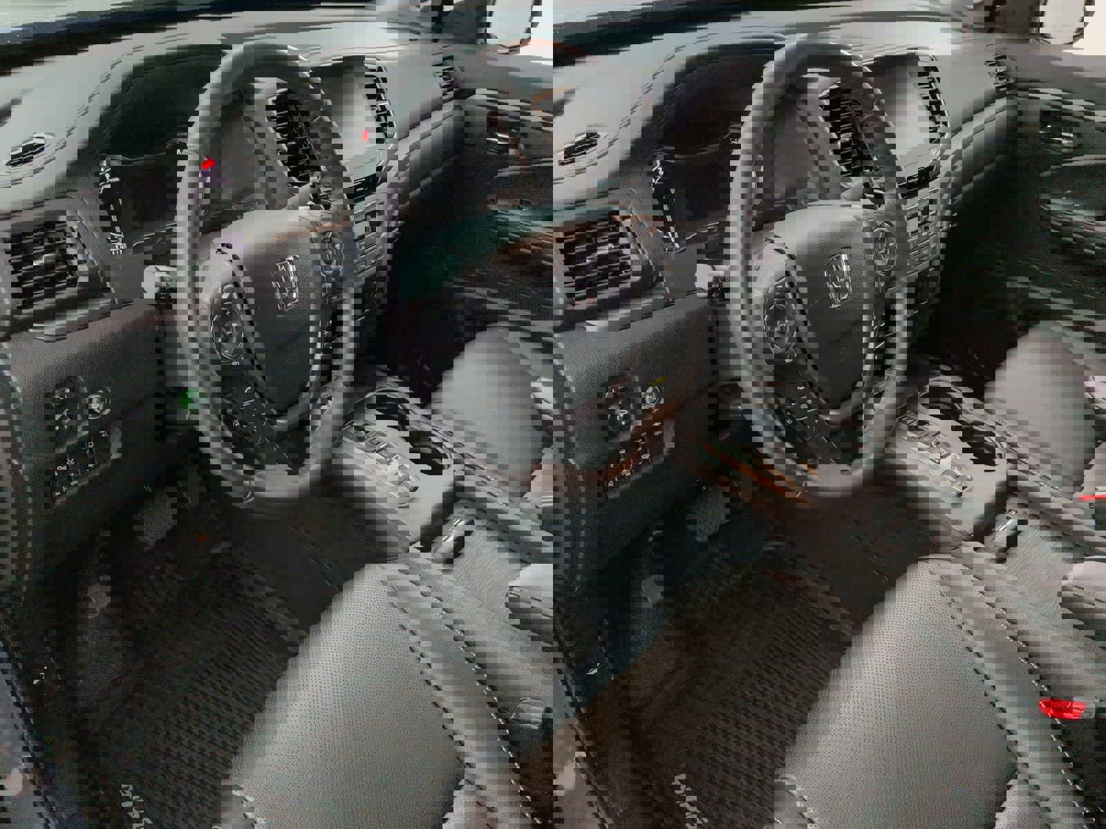 Used 2023 Honda Ridgeline RTL-E image 2