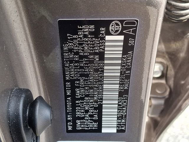 Used 2018 Toyota Corolla XSE image 22