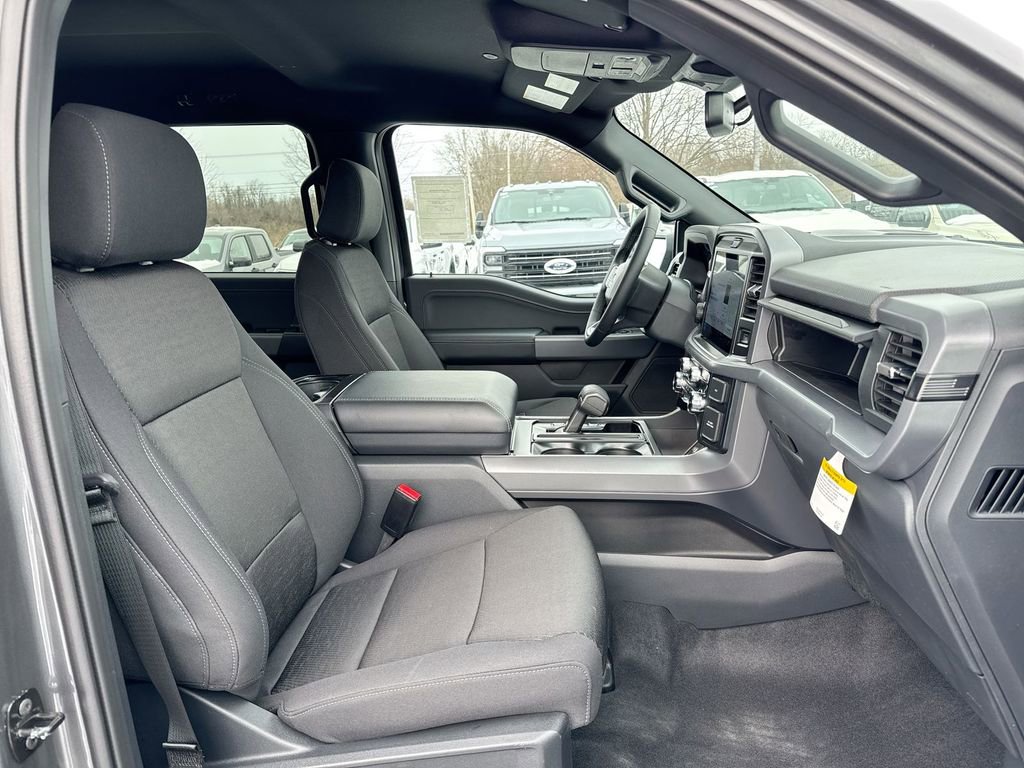 New 2026 Ford F150 XLT w/ Equipment Group 302A MID image 24
