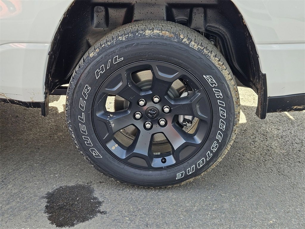 New 2026 RAM 1500 Express image 9