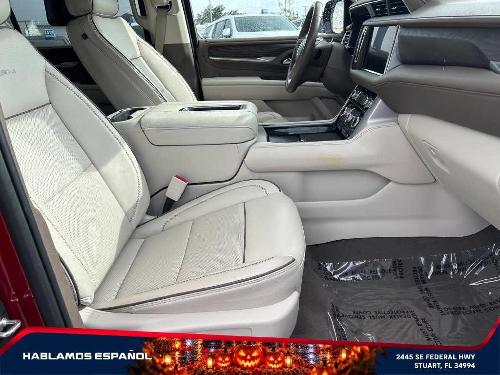 Used 2024 GMC Yukon XL Denali w/ Denali Reserve Package AWD/4WD image 20