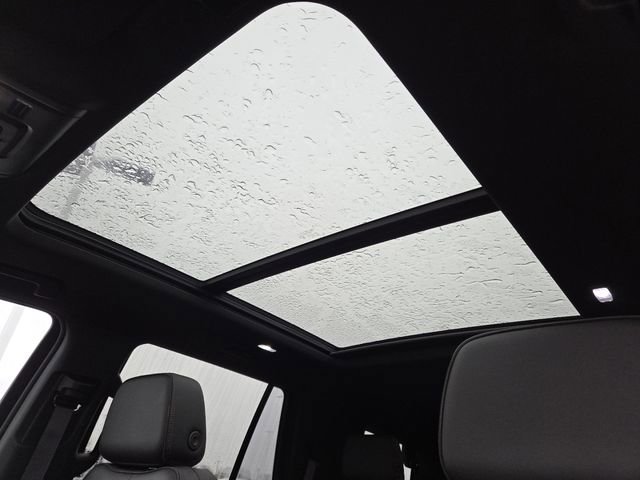 Used 2023 Chevrolet Tahoe RST w/ Luxury Package image 3