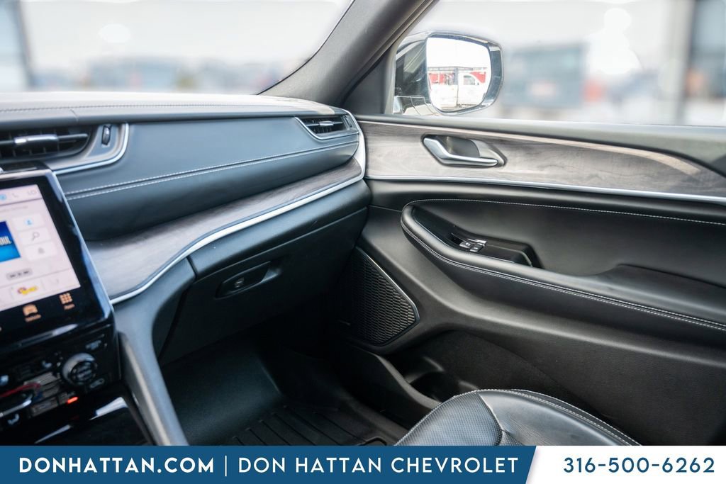 Used 2023 Jeep Grand Cherokee L Overland AWD/4WD image 14