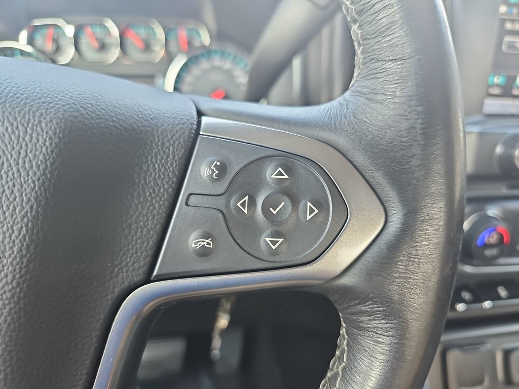 Used 2018 Chevrolet Silverado 1500 LTZ Z71 w/ LTZ Plus Package AWD/4WD image 22