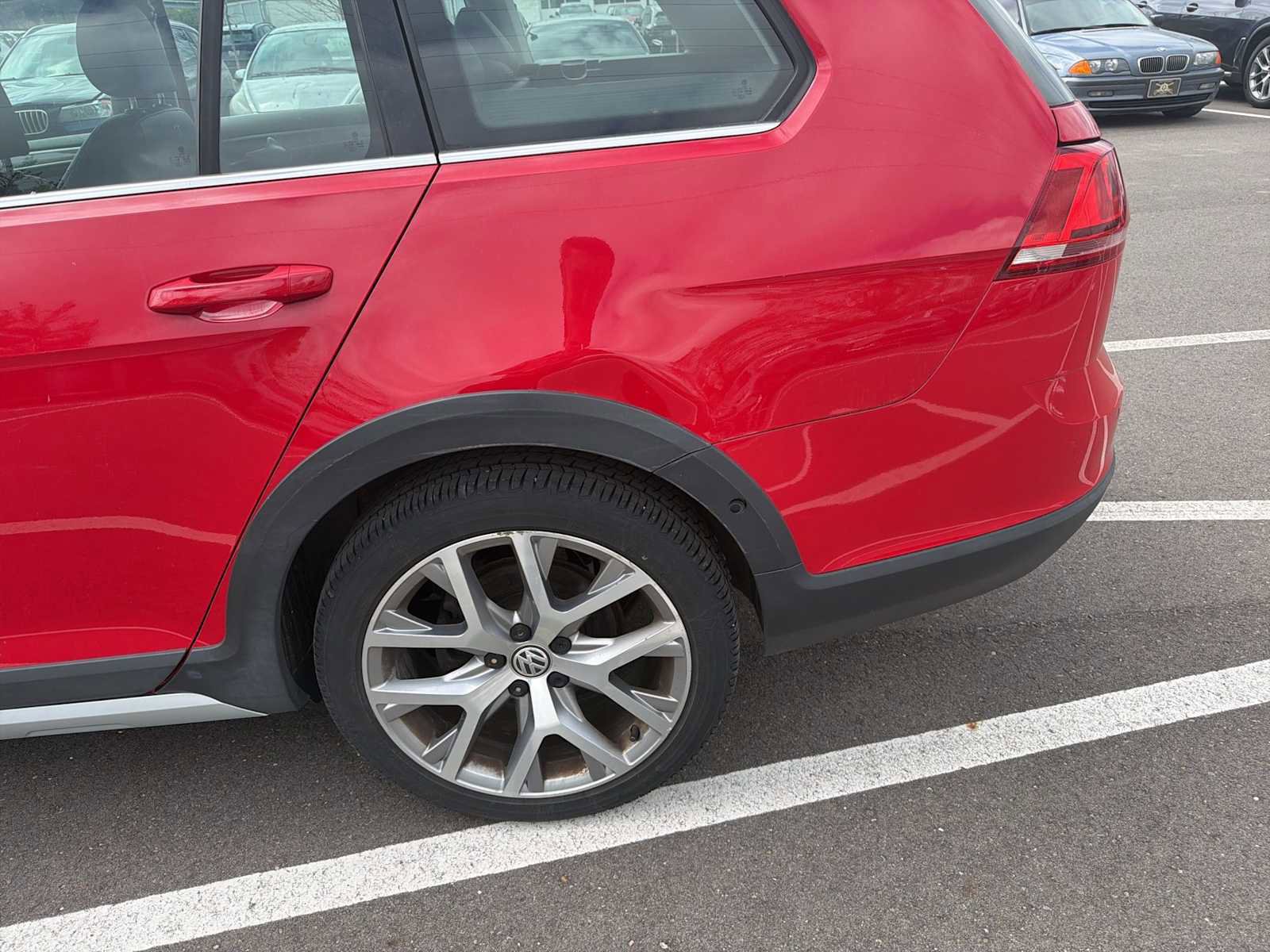 Used 2017 Volkswagen Golf Alltrack SEL AWD/4WD image 6