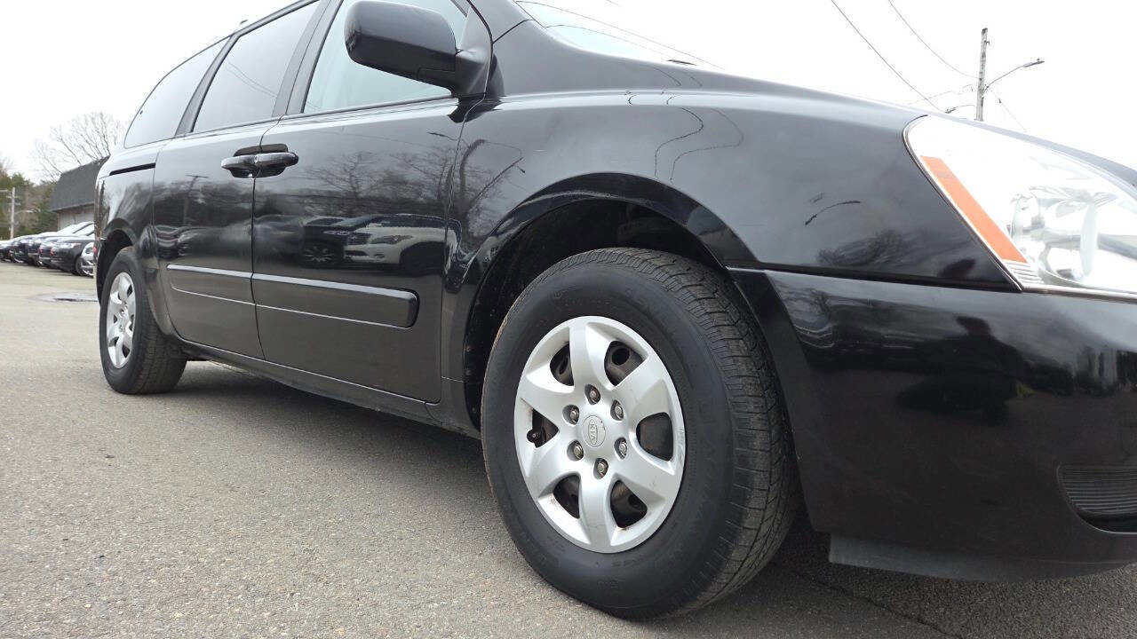Used 2007 Kia Sedona LX image 16