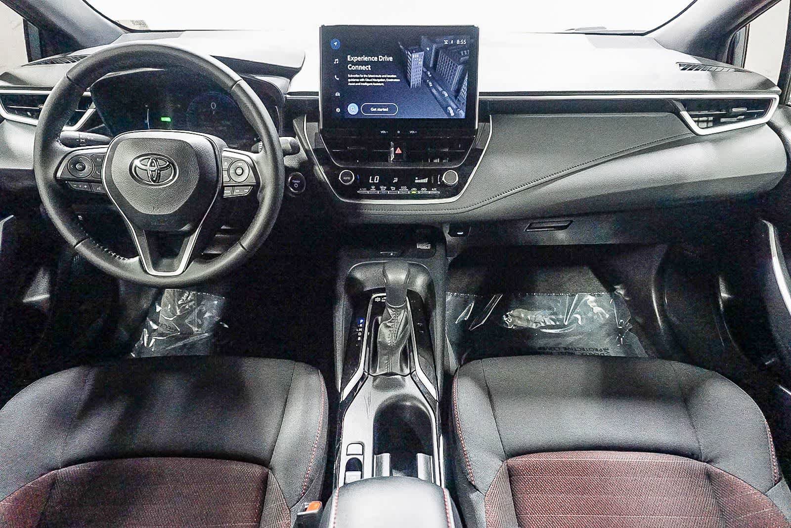 Certified 2025 Toyota Corolla SE w/ SE Premium Package FWD image 15