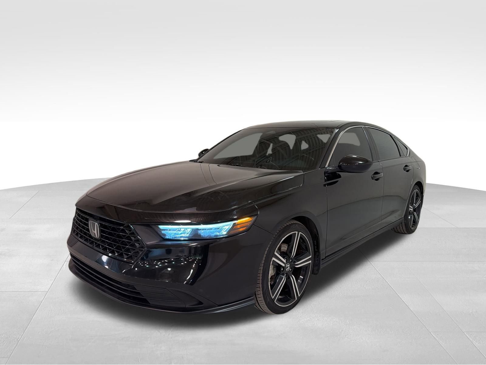 Used 2023 Honda Accord Sport image 7