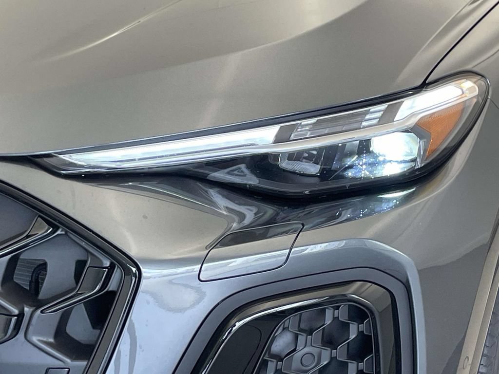 New 2026 Audi SQ5 Premium Plus AWD/4WD image 15