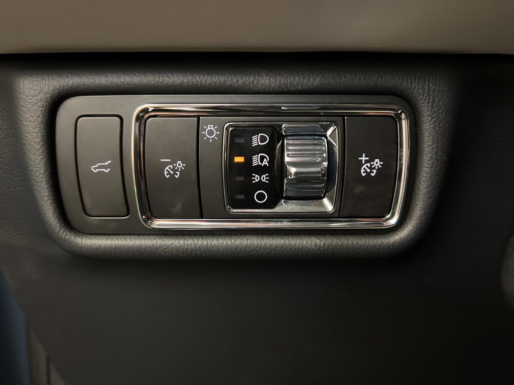 Used 2026 Lincoln Aviator Reserve image 25