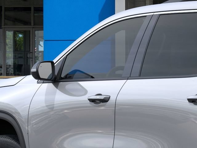 New 2027 Chevrolet Traverse LT w/ Driver Confidence Package FWD image 12