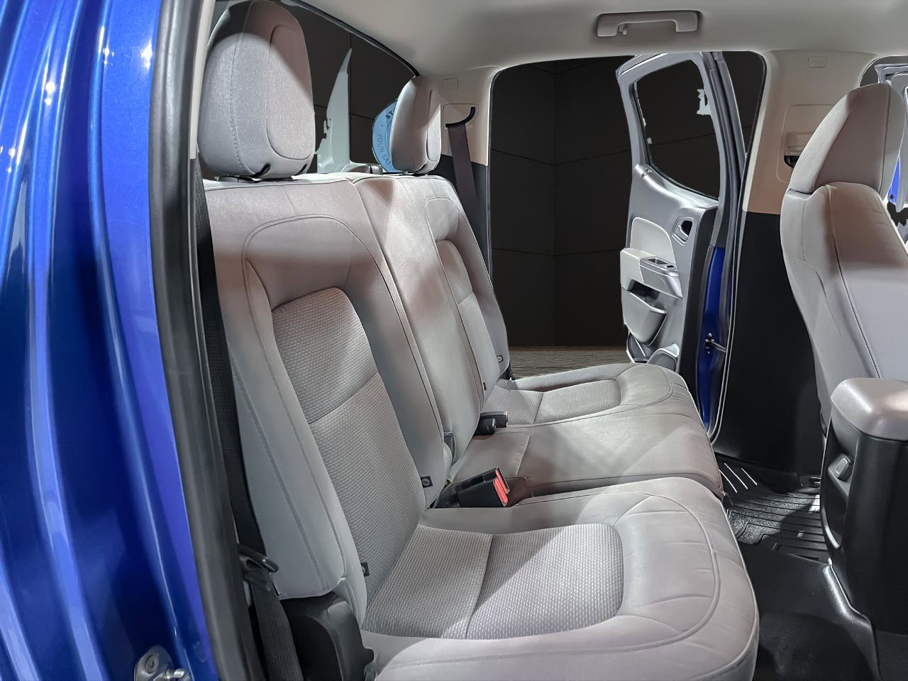 Used 2018 Chevrolet Colorado W/T w/ WT Convenience Package image 18