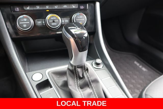 Used 2024 Volkswagen Jetta SE image 28