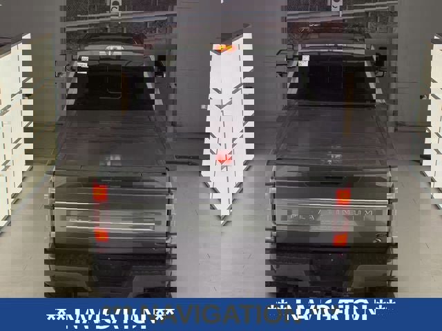 Used 2022 Ford F350 Platinum image 7