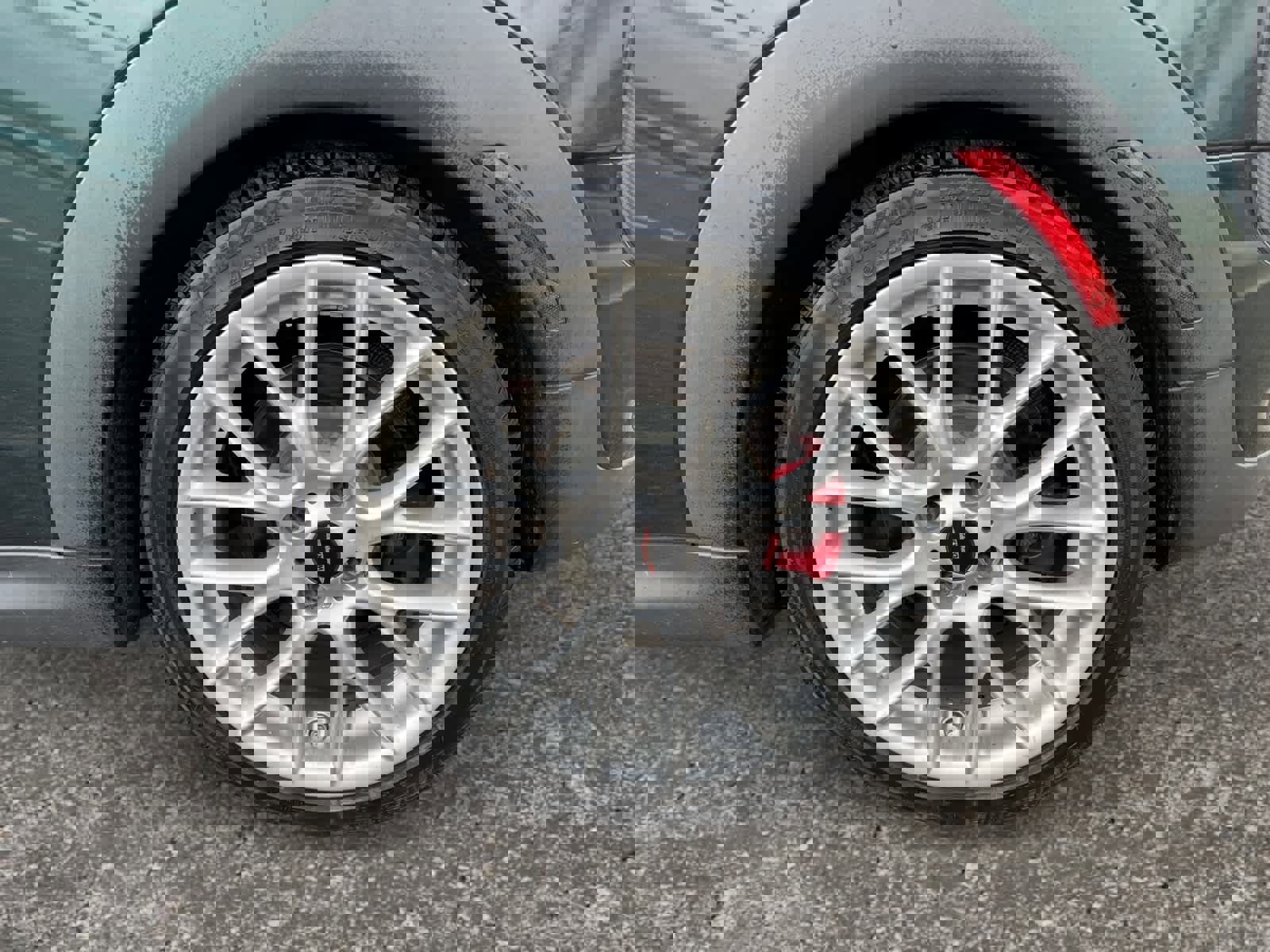 Used 2010 MINI Cooper Clubman John Cooper Works image 12