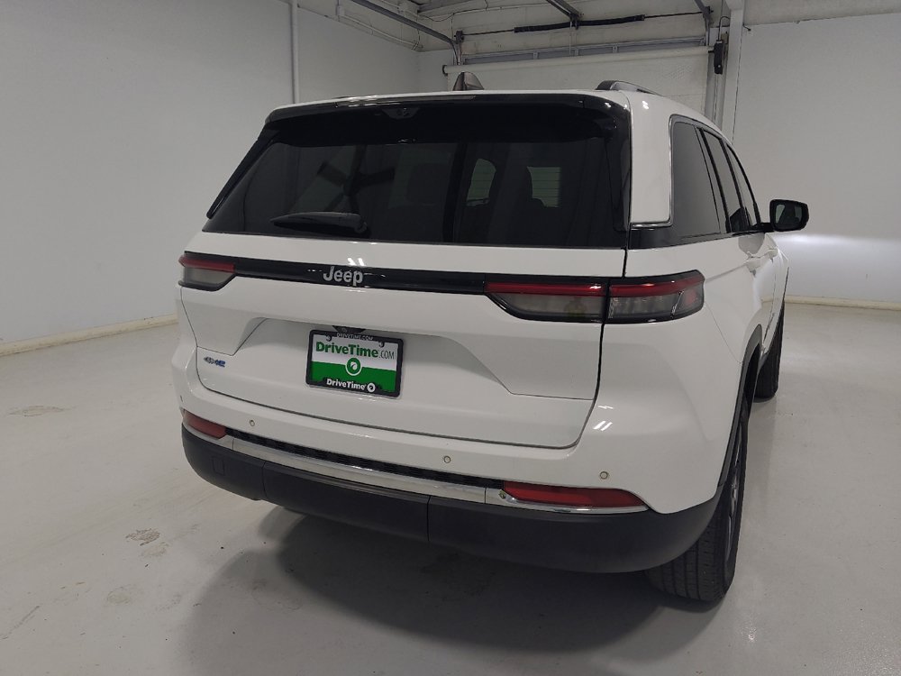 Used 2022 Jeep Grand Cherokee Limited 4xe w/ Luxury Tech Group II AWD/4WD image 7