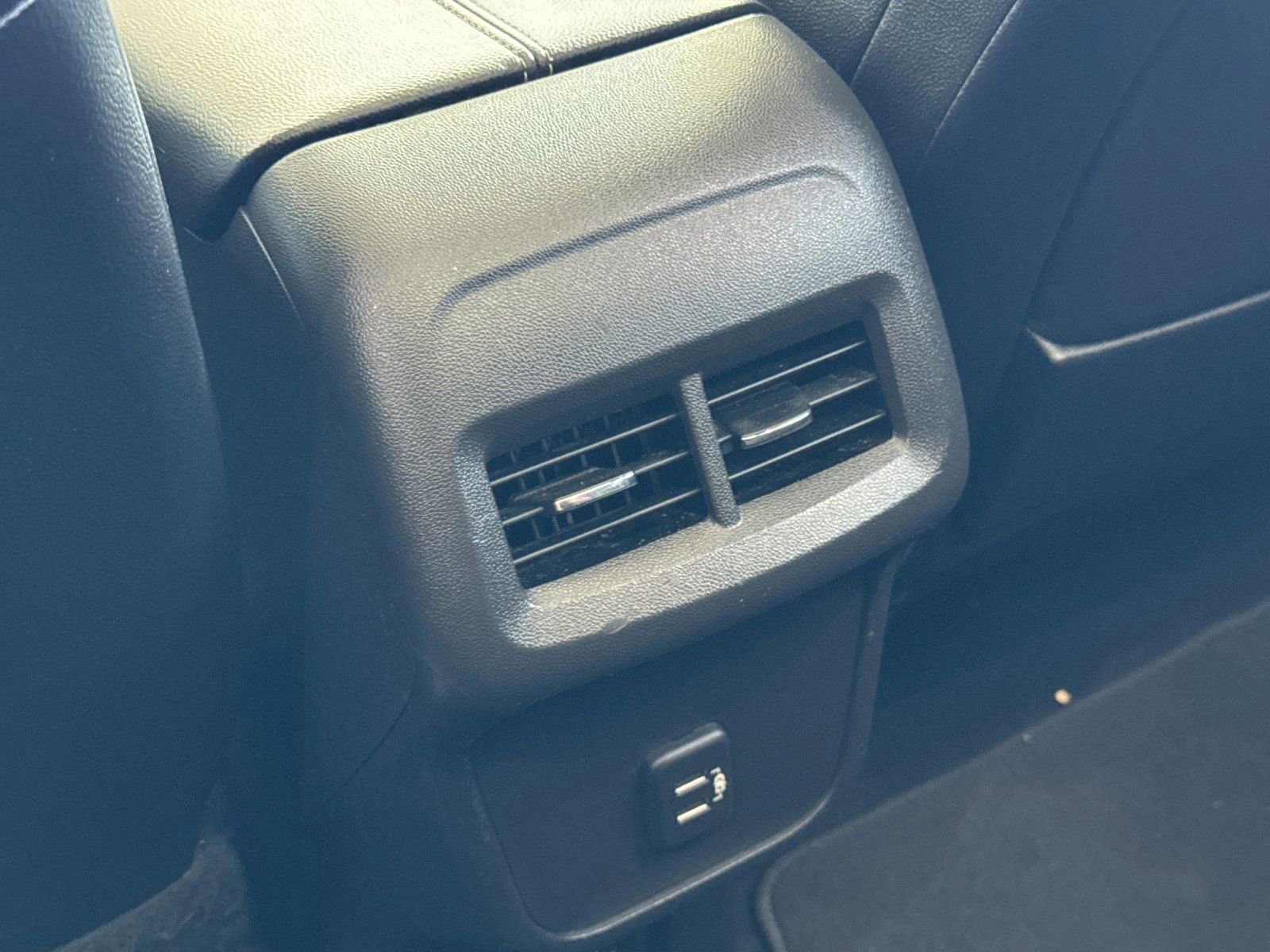 Used 2022 GMC Terrain Denali image 13