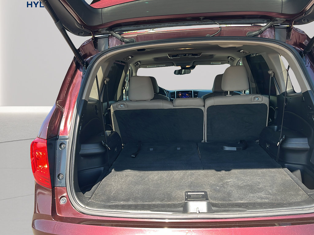 Used 2017 Honda Pilot Touring image 26