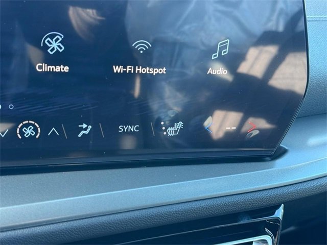 New 2026 Chevrolet Traverse LT w/ Driver Confidence Package image 12