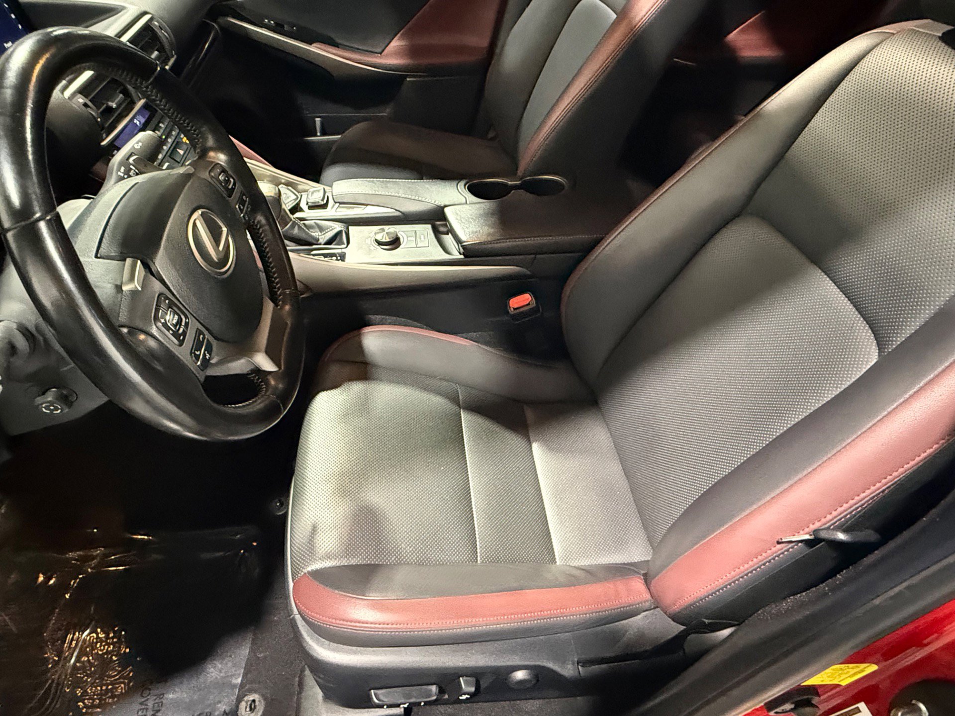 Used 2018 Lexus IS 300 AWD w/ Comfort Package image 22