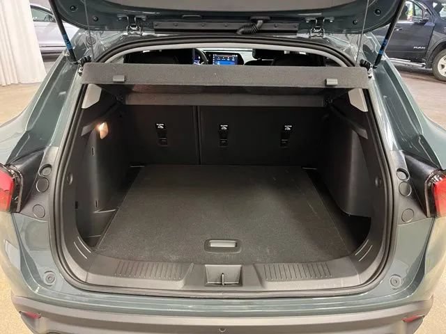 New 2026 Chevrolet Trax LT w/ Driver Confidence Package FWD image 11